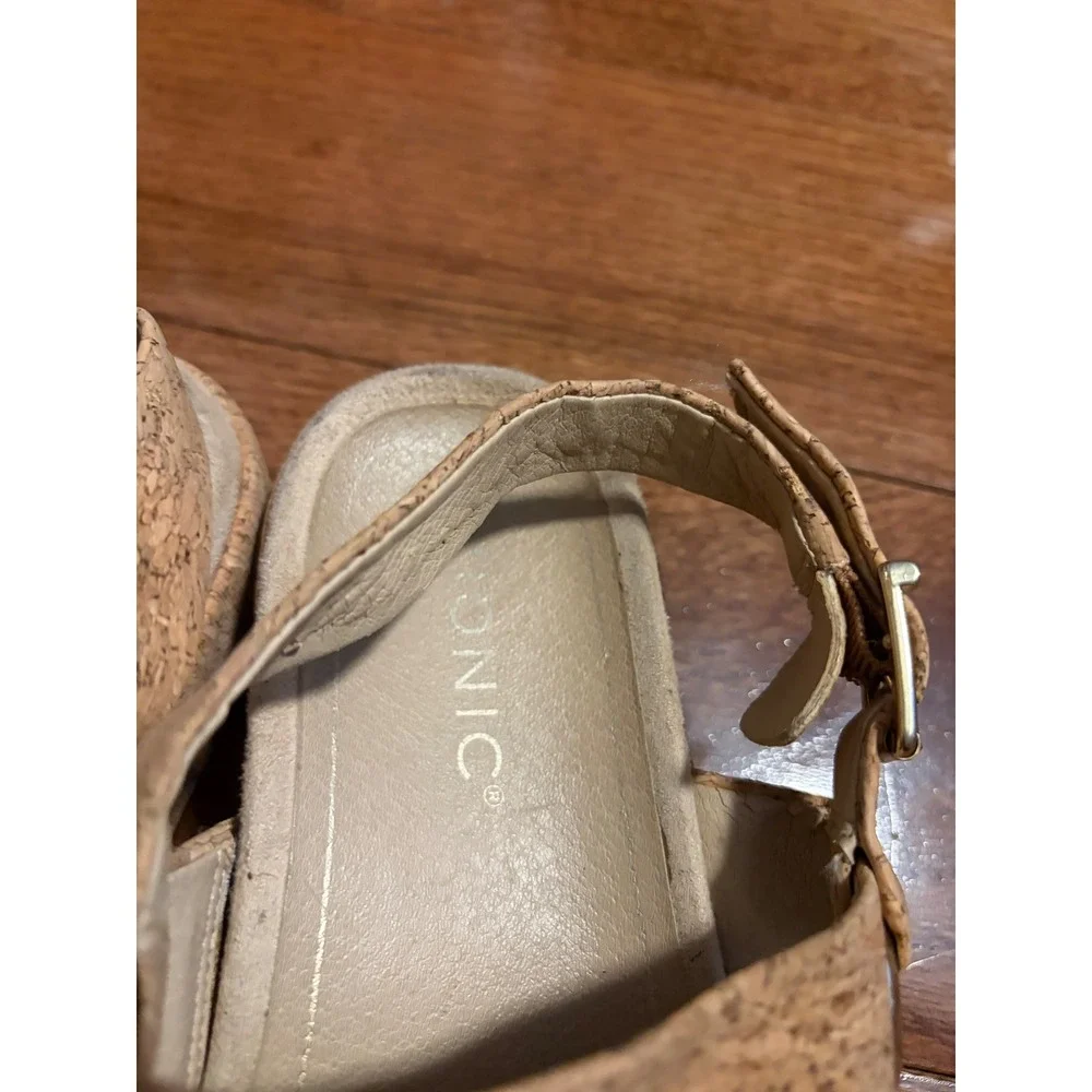 Vionic Loulee Cork‎ Sandals Women's Size 8 Wide Tan Adjustable Strap